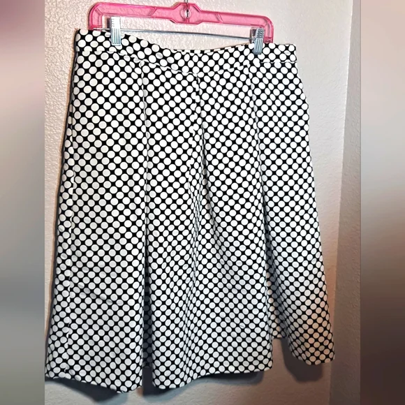 7th Ave New York & Company Skirt with pockets || Size 14 || Black & White💖 - Picture 1 of 6